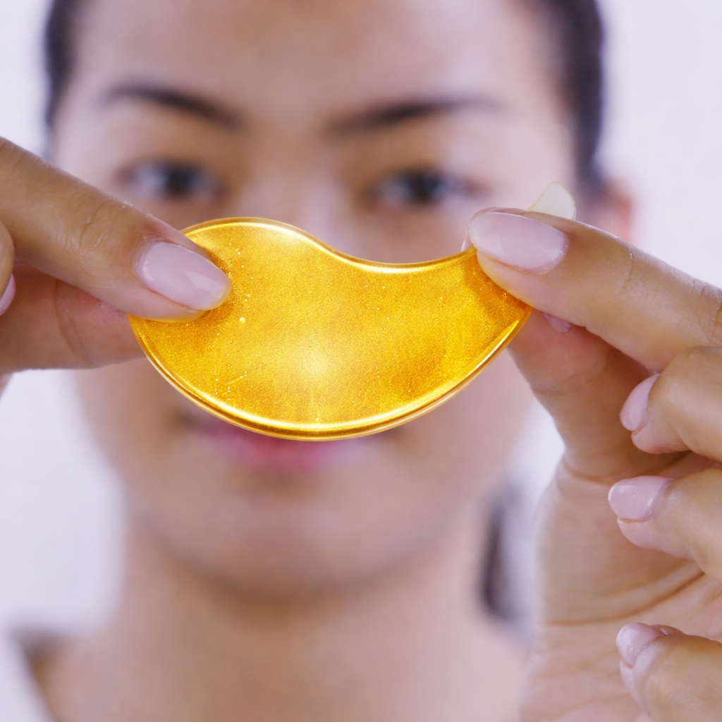 GOLDEN GLOW EYE MASKS